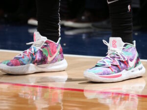 kyrie 5 neon blends release